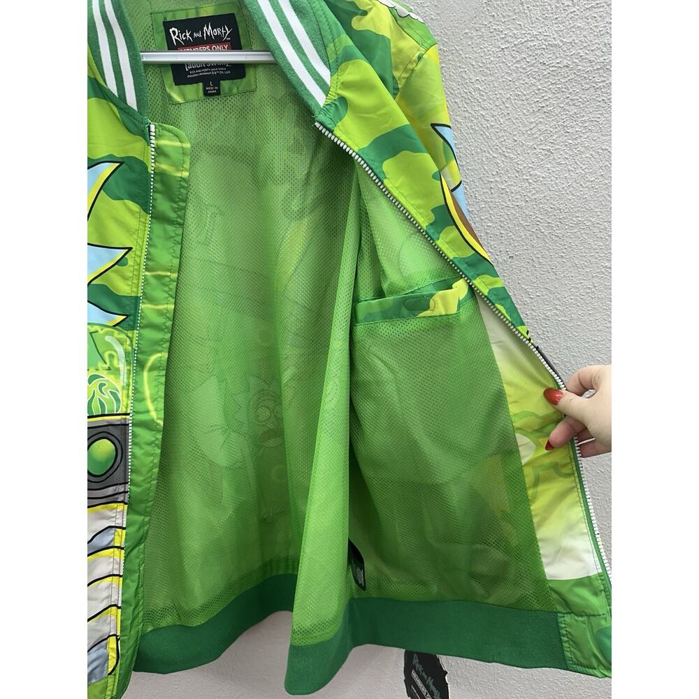 Members Only Jacket Size Large Adult Swim Rick and Morty Green Zip Up NWTs - Picture 5 of 13